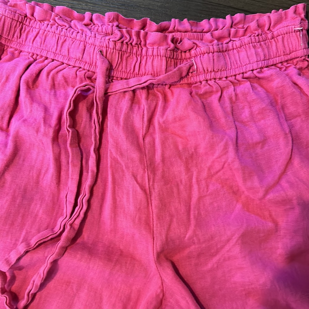 NEW!!!! Michael KORS ‘Pink Linen Capris size small.’ - Picture 4 of 6